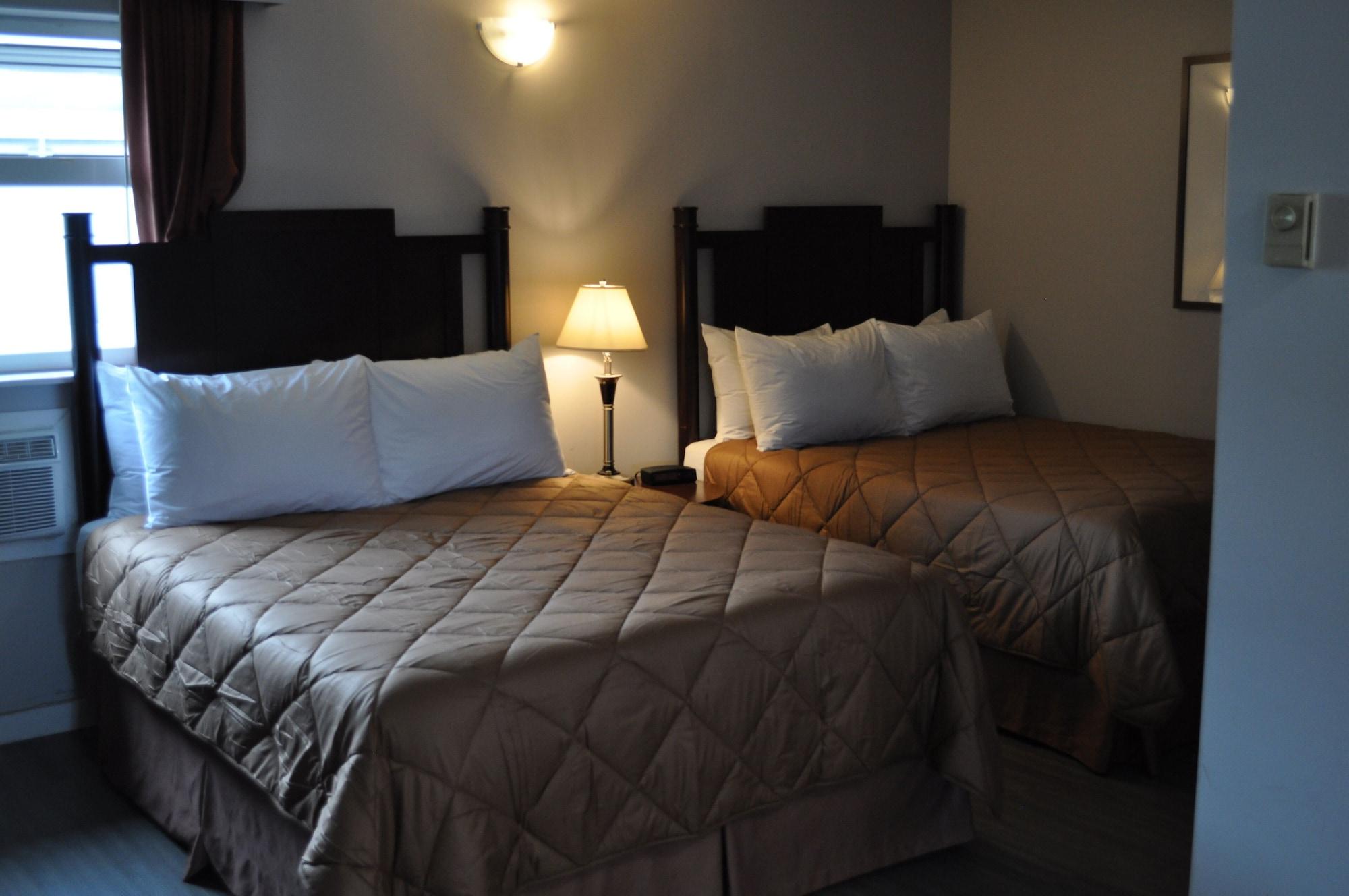 Travelodge By Wyndham לאנגלי מראה חיצוני תמונה