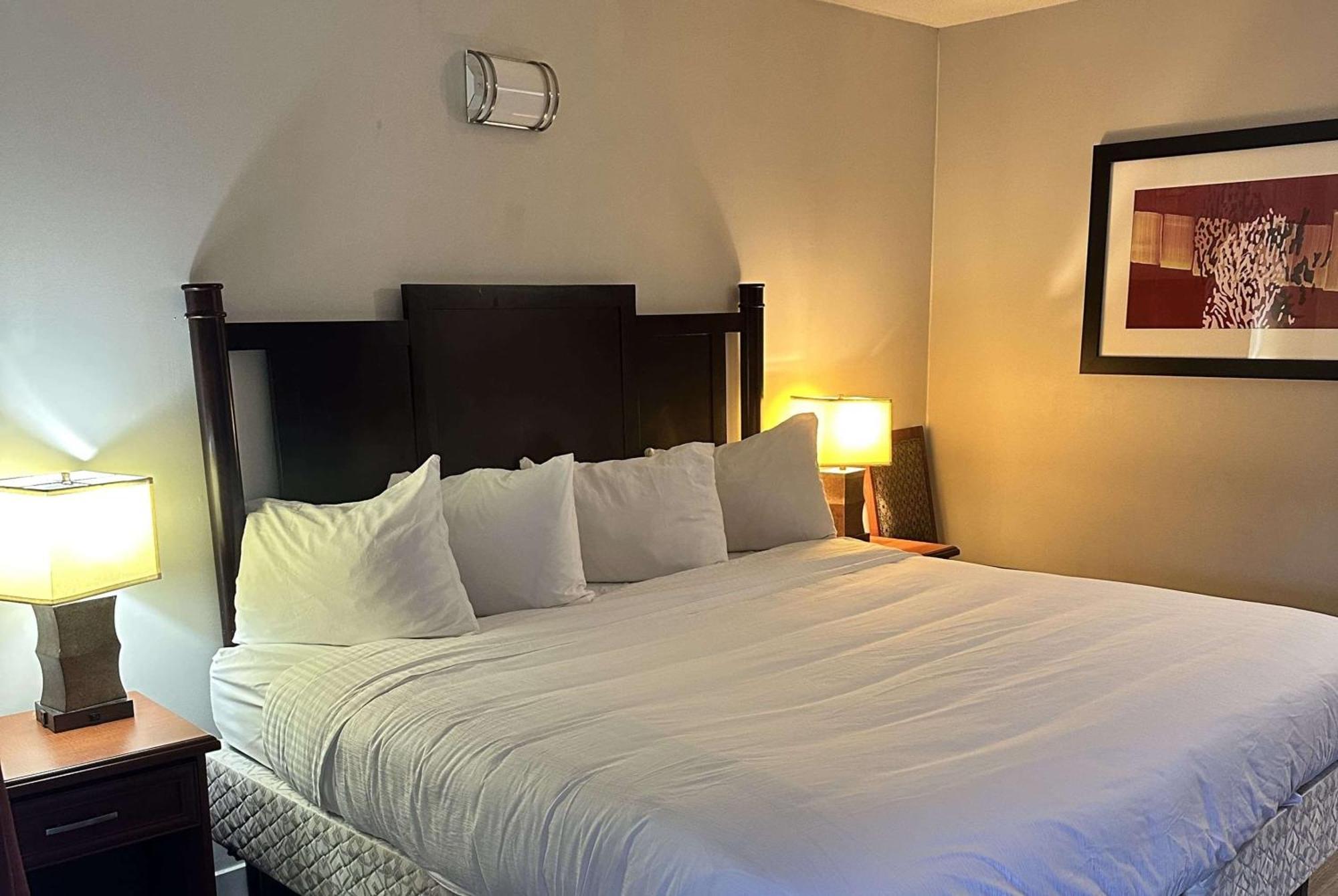 Travelodge By Wyndham לאנגלי מראה חיצוני תמונה